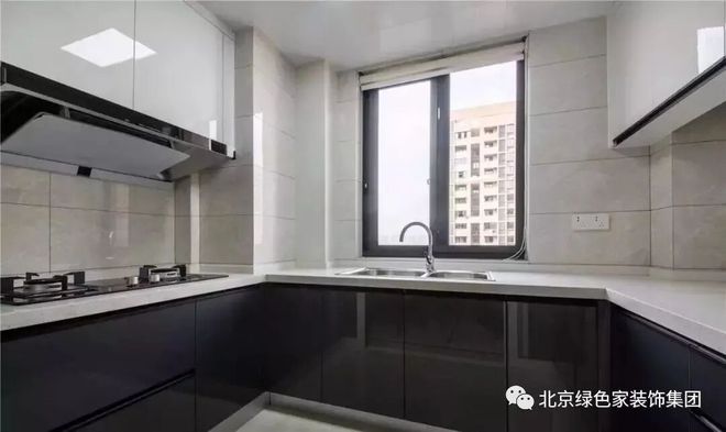 绿色家装饰113㎡轻奢混搭风精致轻奢低调不张扬！